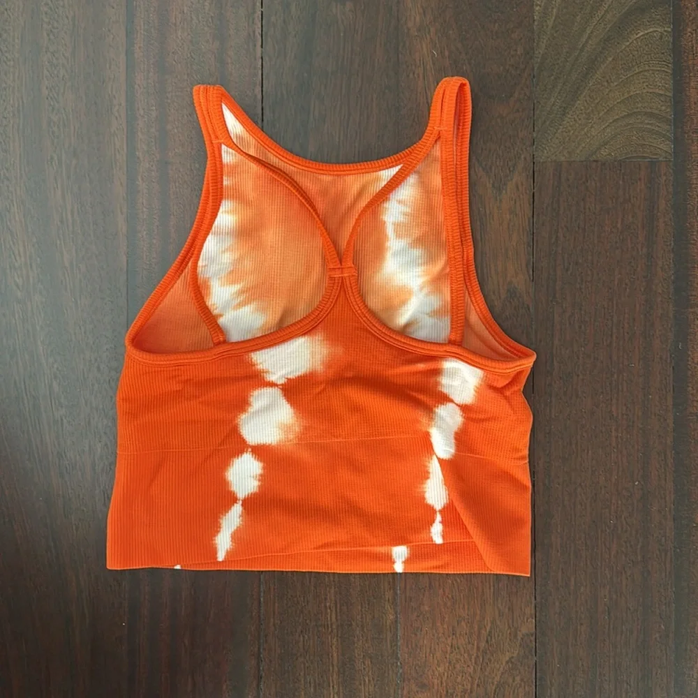Athleta Flame Orange Tie Dye Cropped Tank Top - Picture 2 of 2